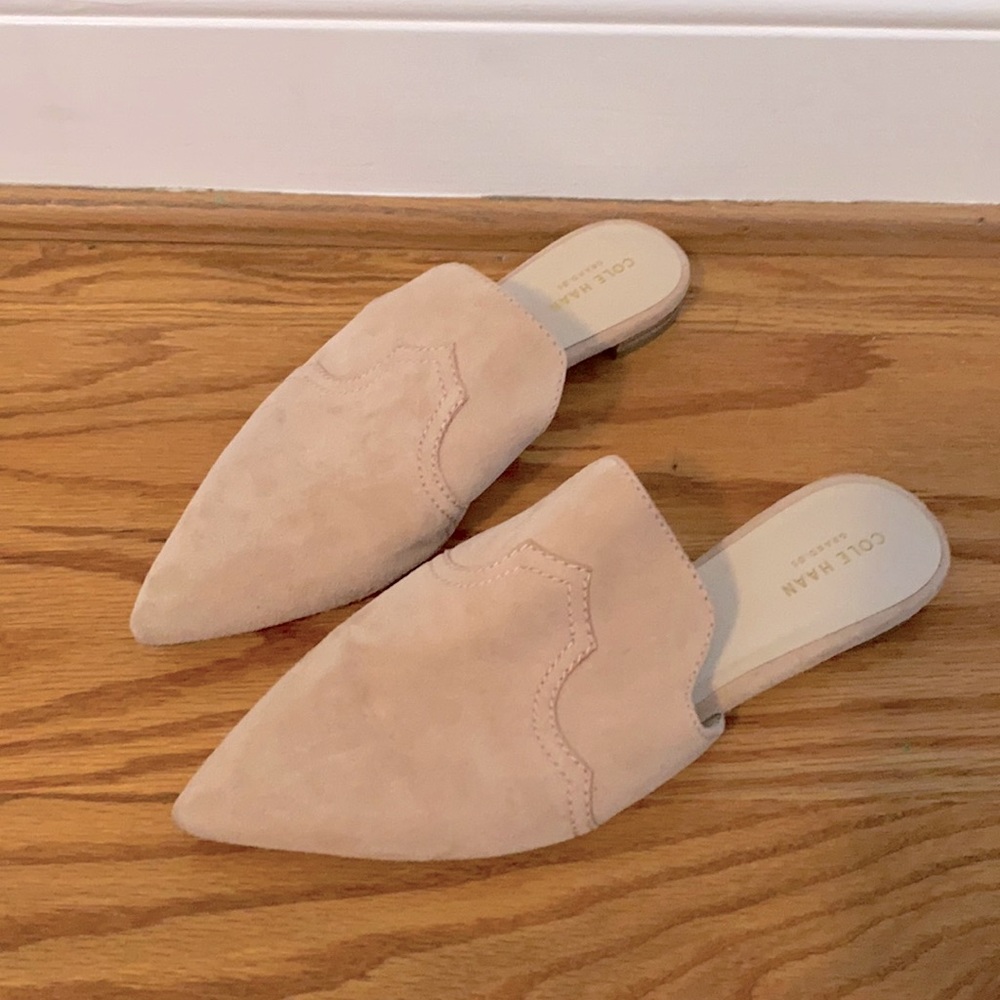 Cole Haan Grand 0S blush slides size 8